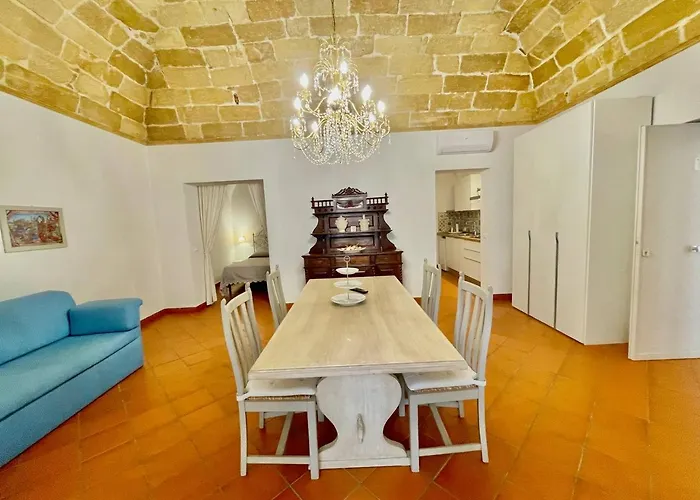 Capo Rama Suites & Rooms